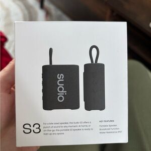 Studio S3 Black Portable Speaker